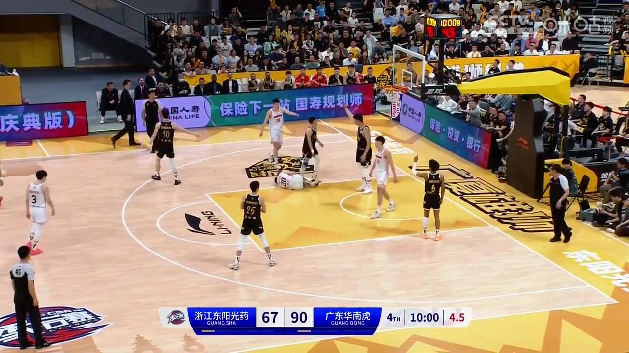 CBA中国篮球,广东VS广厦精彩镜头
