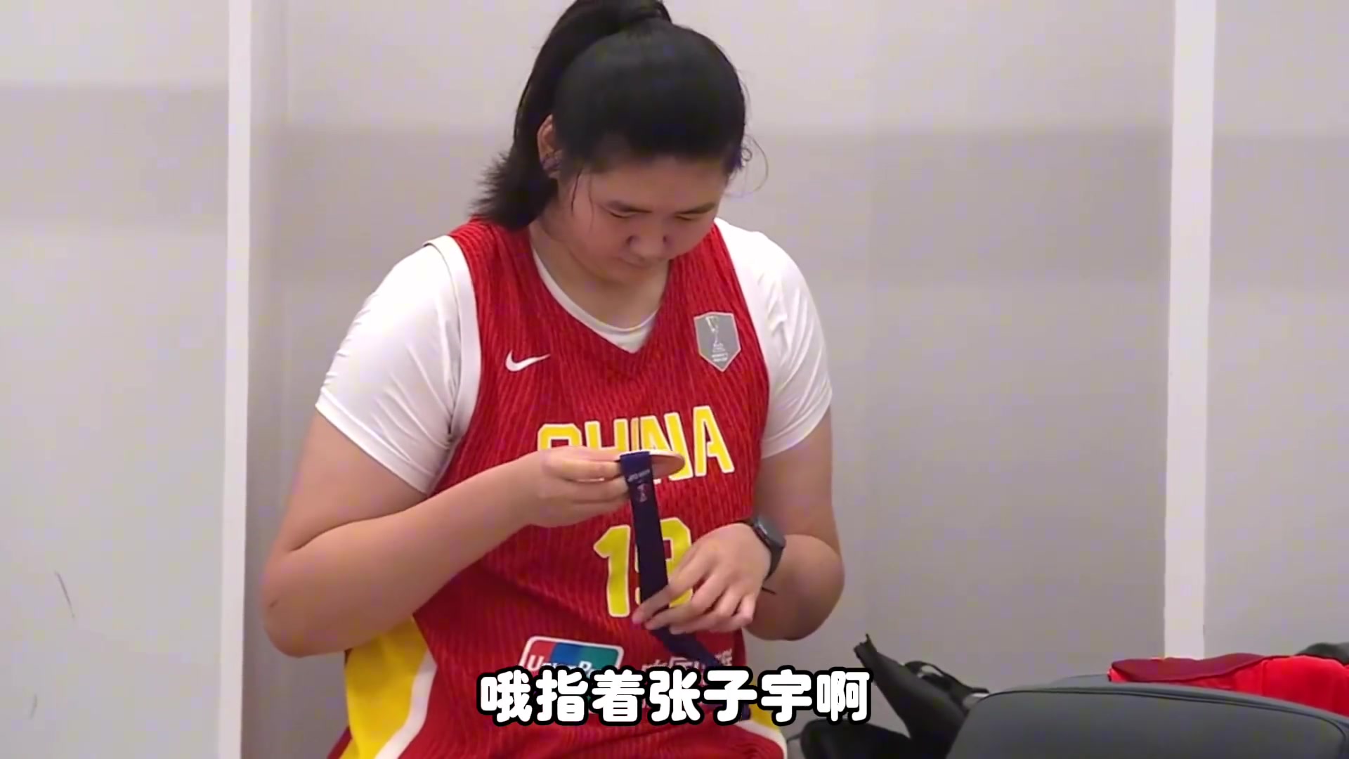 杨毅：中国篮球今夏四线作战三线全败，现在压力都来到男篮和杨瀚森这了
