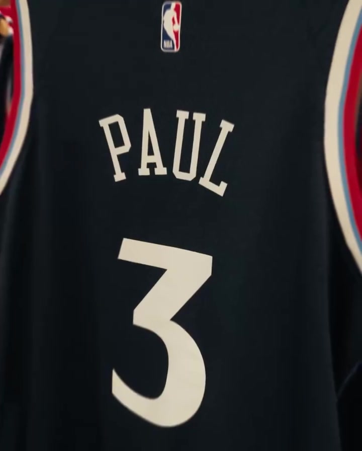 依然是CP3！快船队开始制作保罗的球衣~