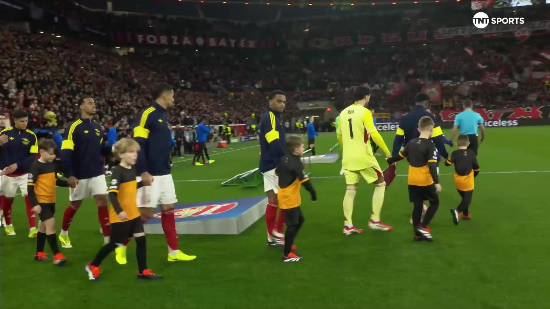 【集锦】欧冠-马杜埃凯造点哈弗茨绝平旧主 阿森纳1-1客平药厂