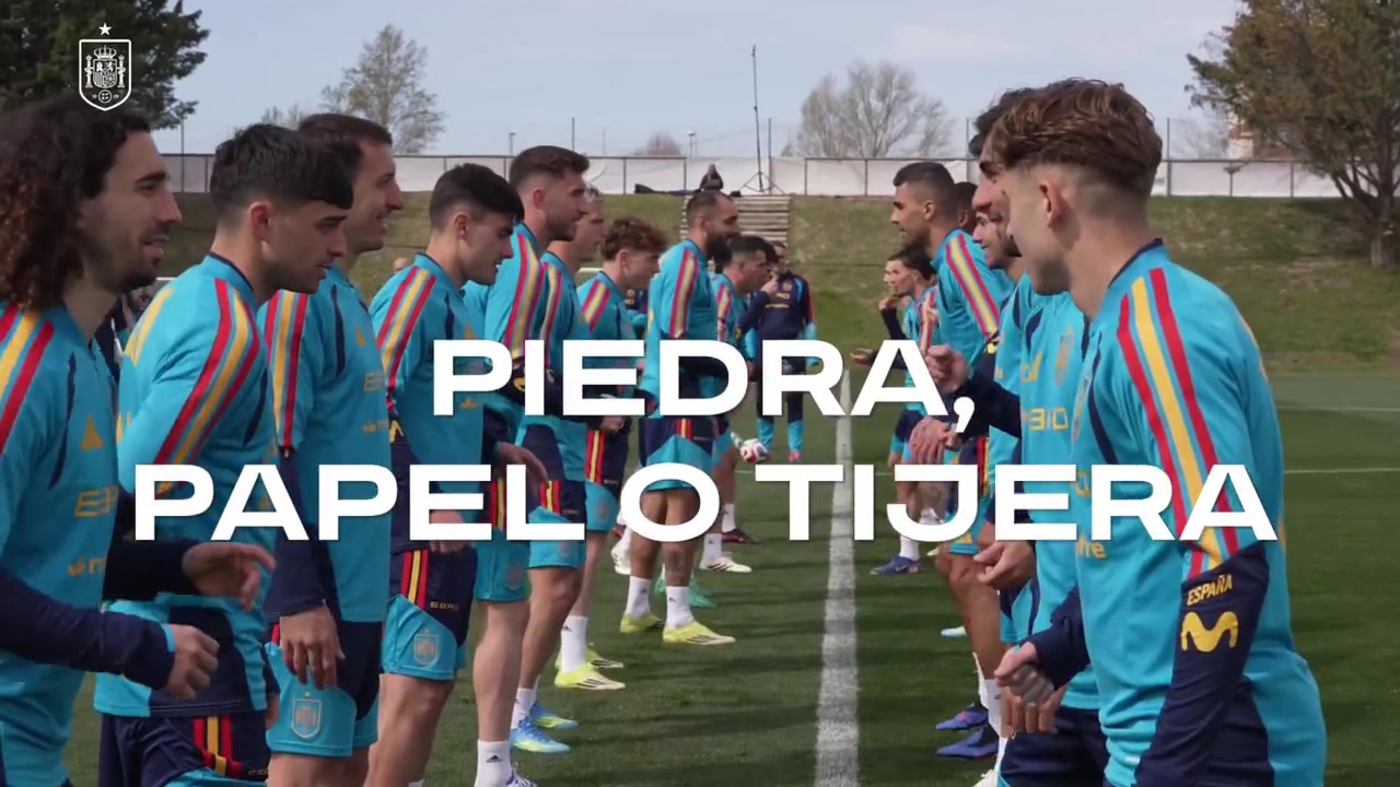 亚马尔：不带这么玩的！西班牙国家队训练日常！