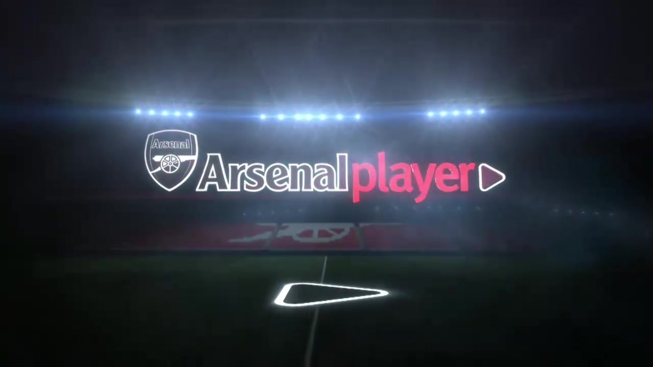 还戴着耳钉！阿尔特塔球员时期的问答：除了足球最喜欢网球！